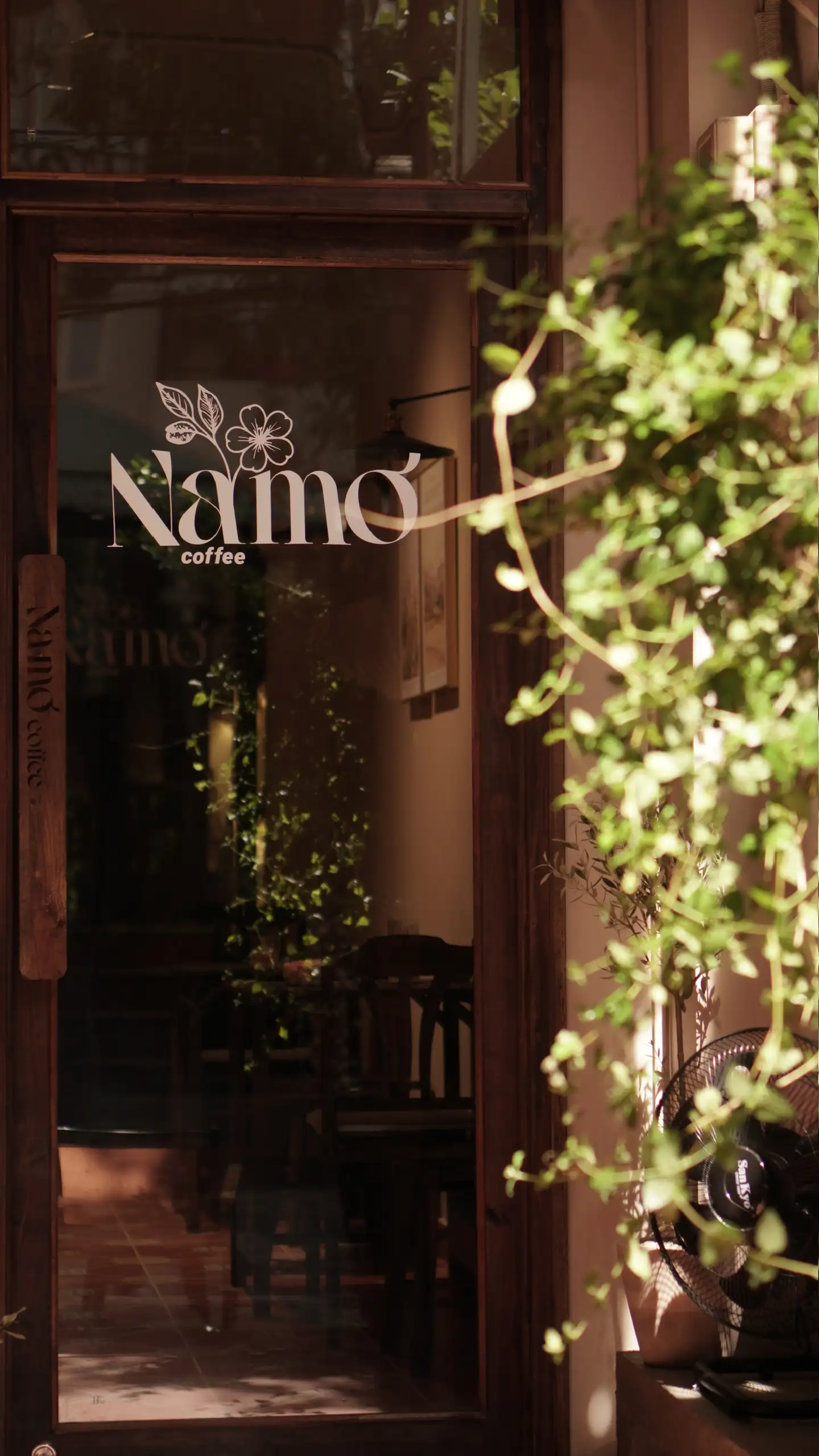 NaMơCoffee